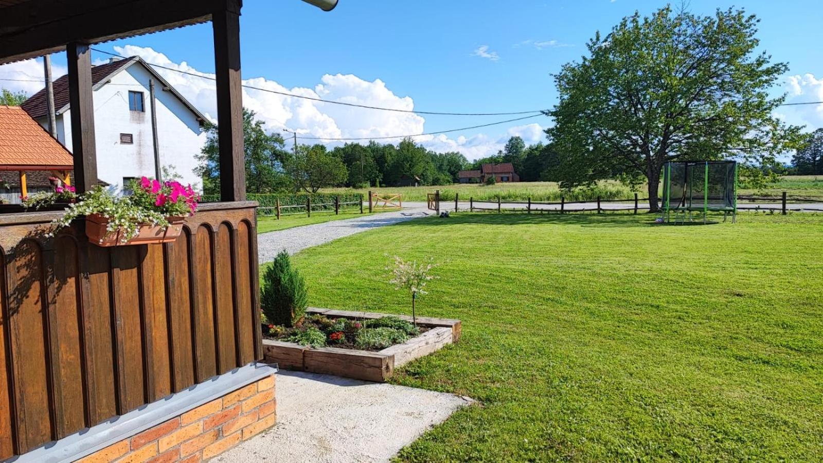 Kuca Za Odmor Jopi I Mare Villa Topusko Exterior photo